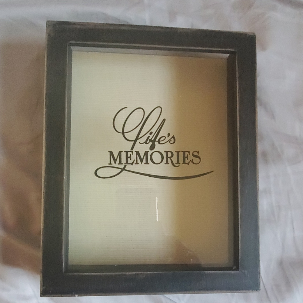 Life memories shadow box